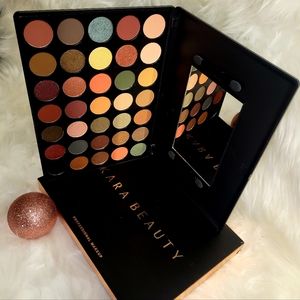 Kara Beauty Pallet